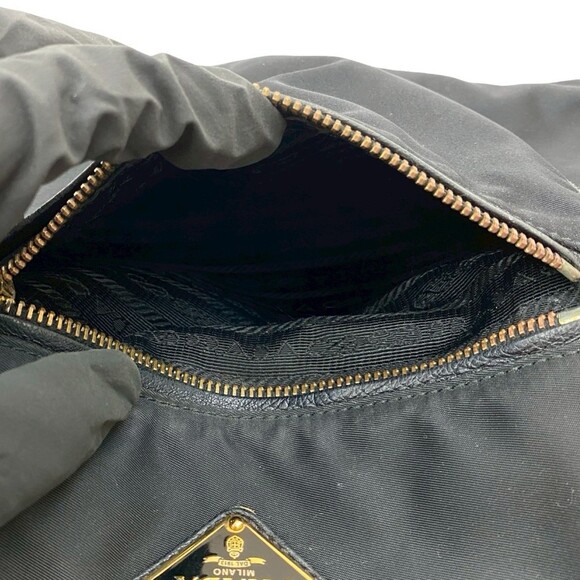 PRADA Black Leather Shoulder Bag - Picture 10 of 10